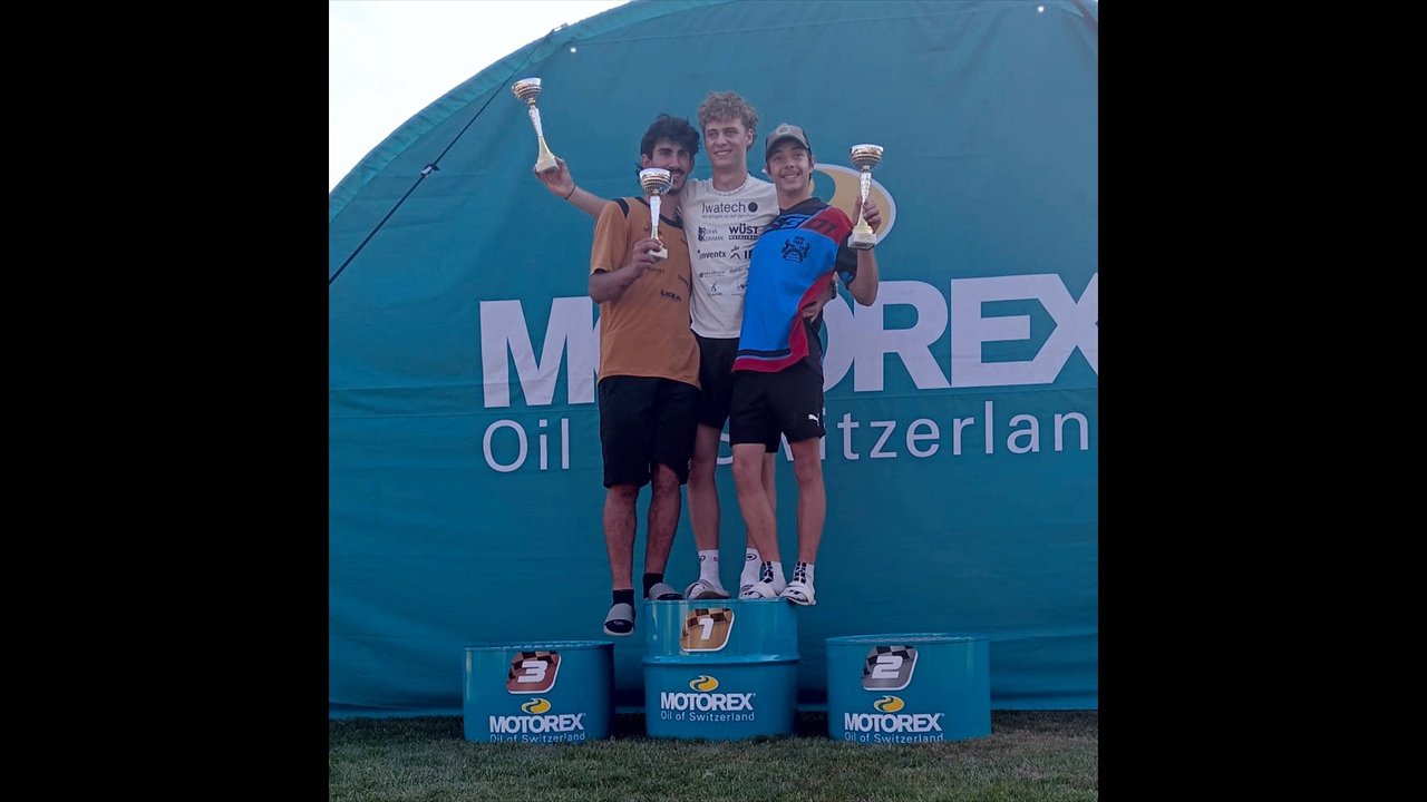 2025-08-16-17_Vordemwald_podium-avec-Max_web
