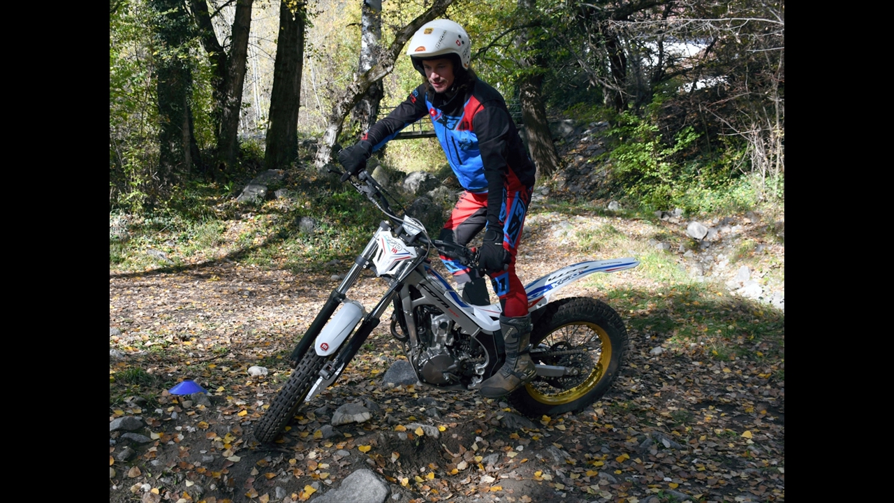 2022-11-05_trial-interne-moto_Fully_4882_web