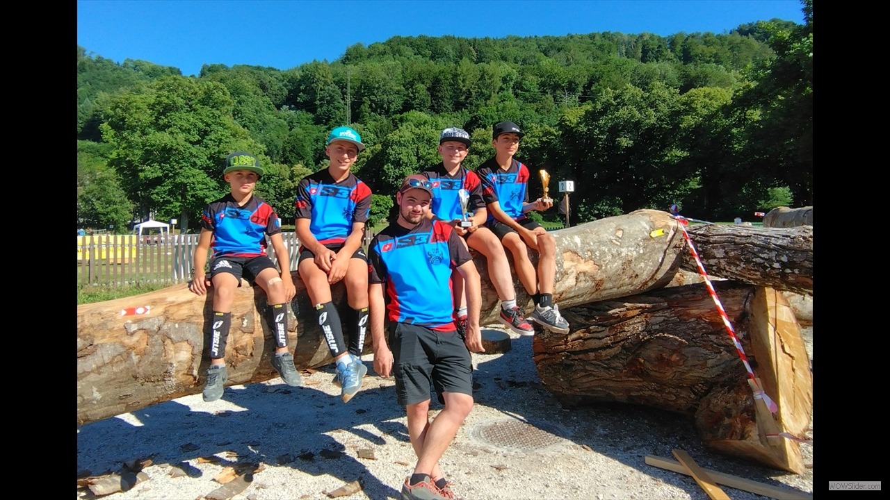 Velo_Moudon_2022-07-02_coureurs-TCPM_photo-Vallotton_web