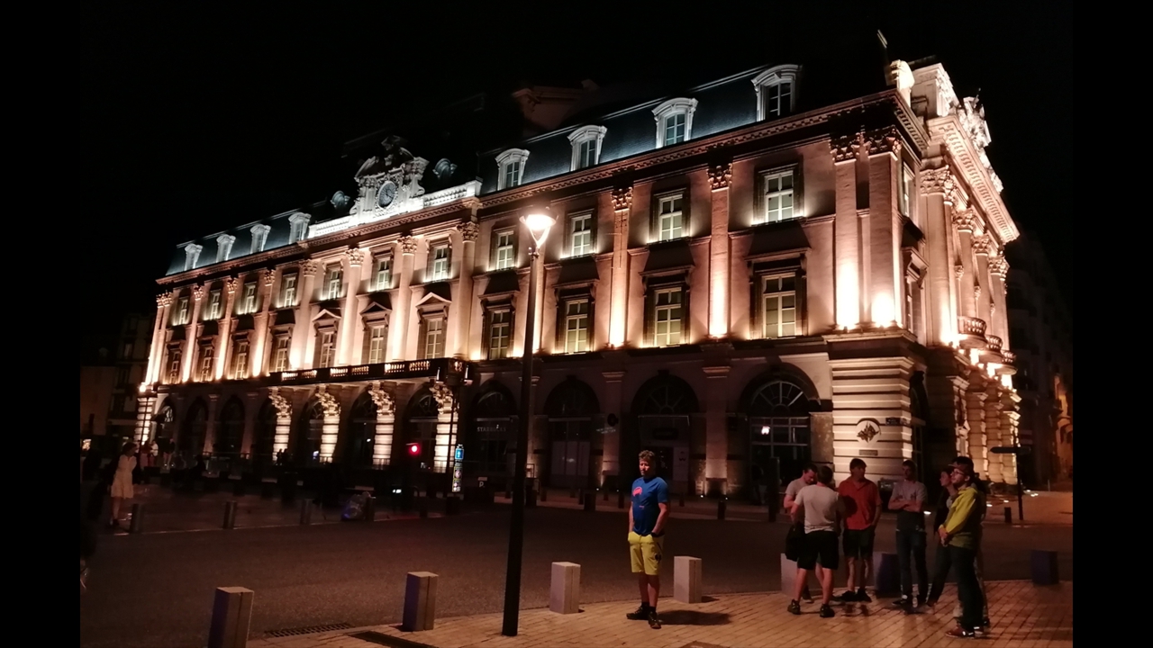 DSC_6084a_promenade_Clermont-Ferrand