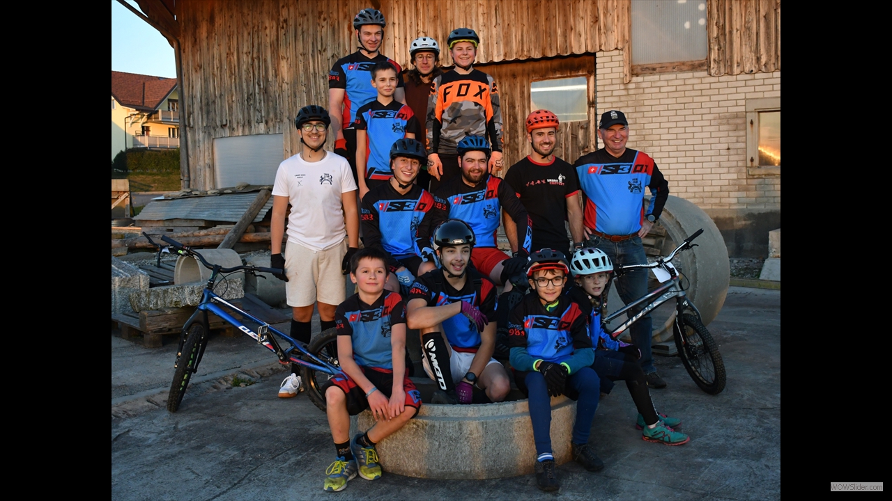 2024-11-16_Velo-concours-interne_7537_groupe_web